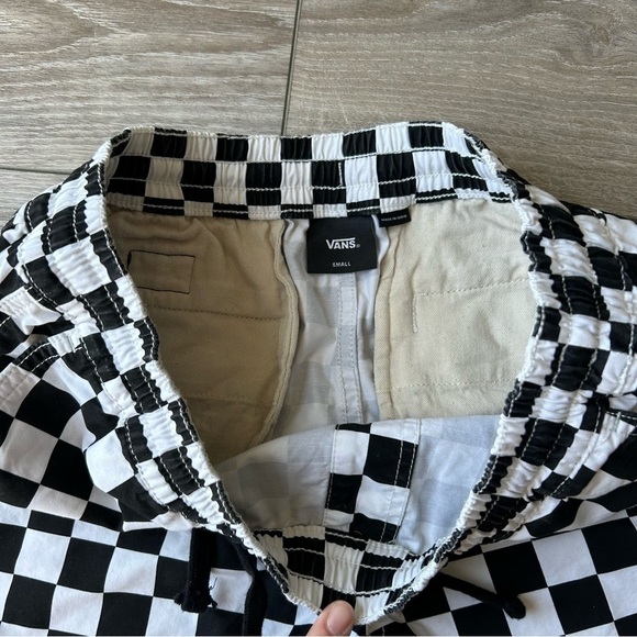 VANS RANGE RELAXED  SHORT CHECKERED - Picture 6 of 11